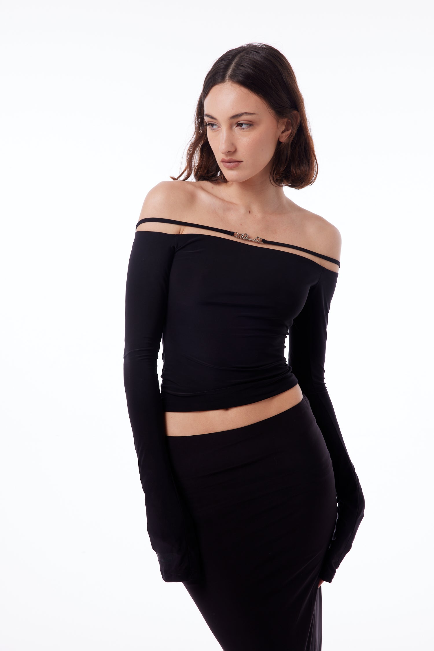 BLKMBA SHOULDERLESS TOP