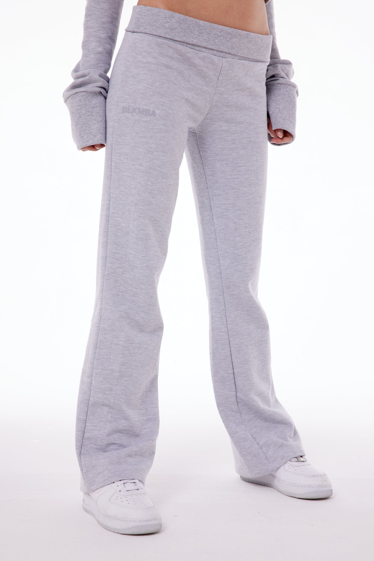 JOGGER BLKMBA GRIS